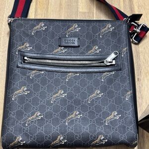 Gucci Black Messenger Bag with Tiger Design